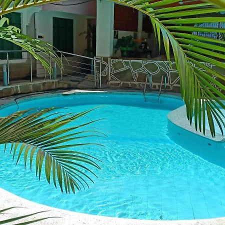 מומבסה Merry Villa Hotel & Apartments מראה חיצוני תמונה