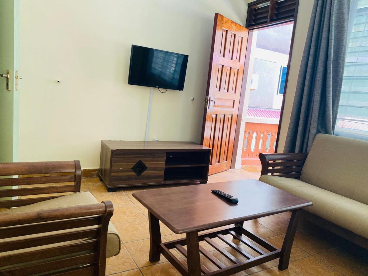 מומבסה Merry Villa Hotel & Apartments מראה חיצוני תמונה